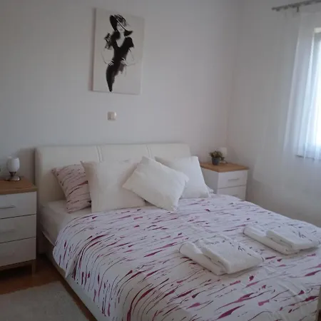 Apartment Sa Pogledom Na U Linardicima Linardici